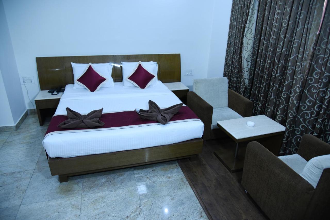 Hotel Sarayu Hassan Exterior photo